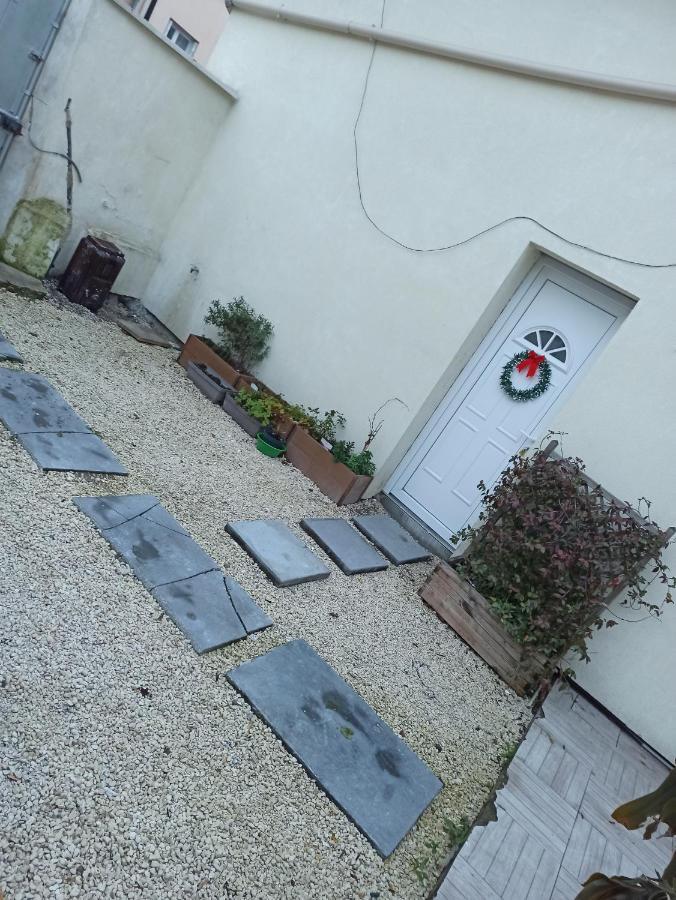 La Tranquillite Villa Vaujours Exteriör bild